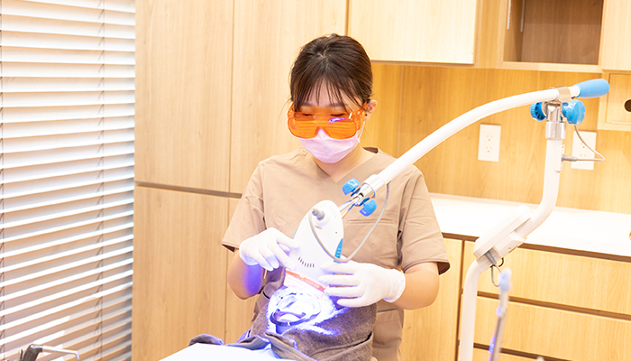 国家資格を持つ、歯科医師・衛生士によるホワイトニング